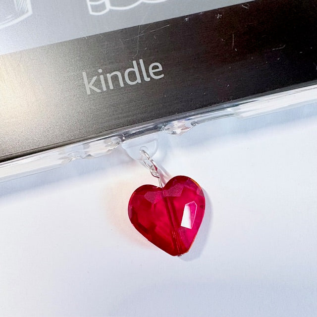Ruby Faceted Heart Charger Charm