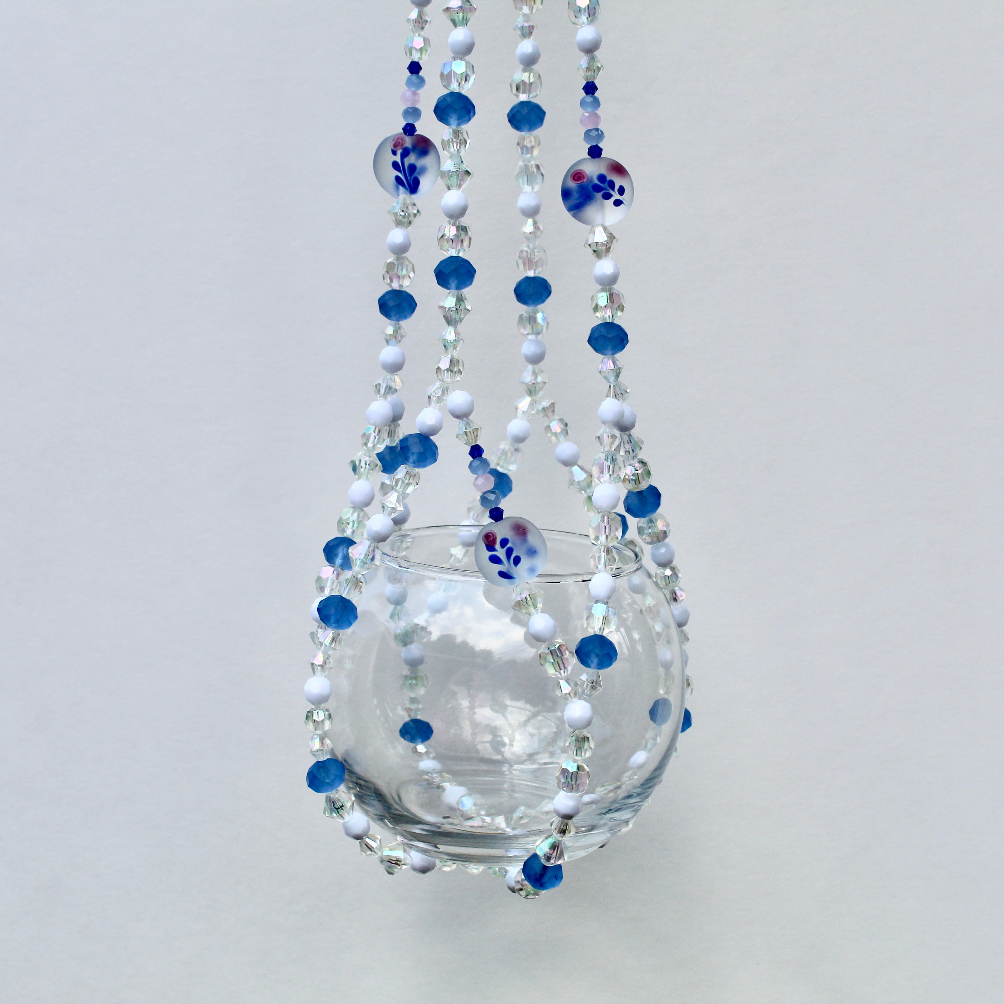 The 'Delft Dreams' Crystal Plant Hanger