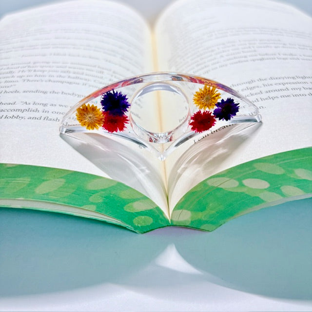 Wildflower Resin Book Page Holder