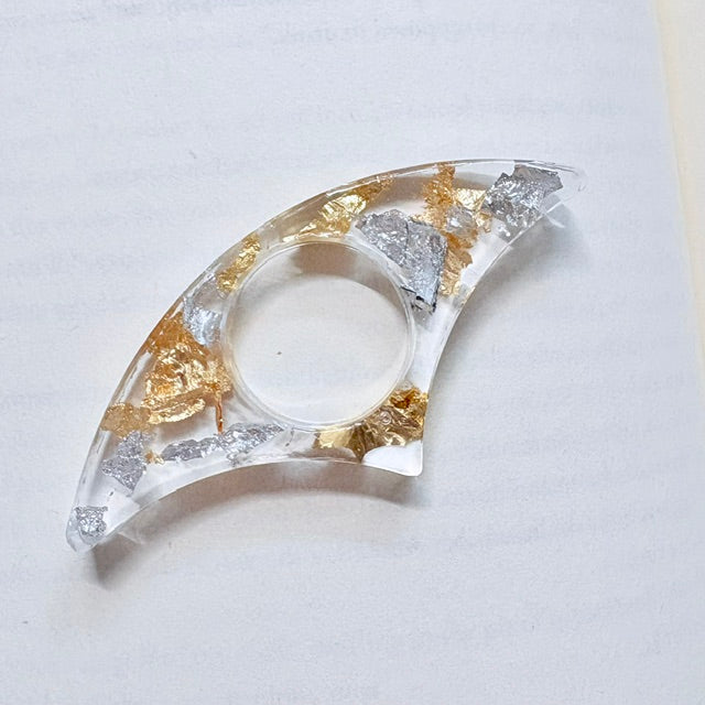 The Mixed Metal Foil Page Holder