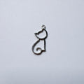 Minimalist Sitting Cat Charm